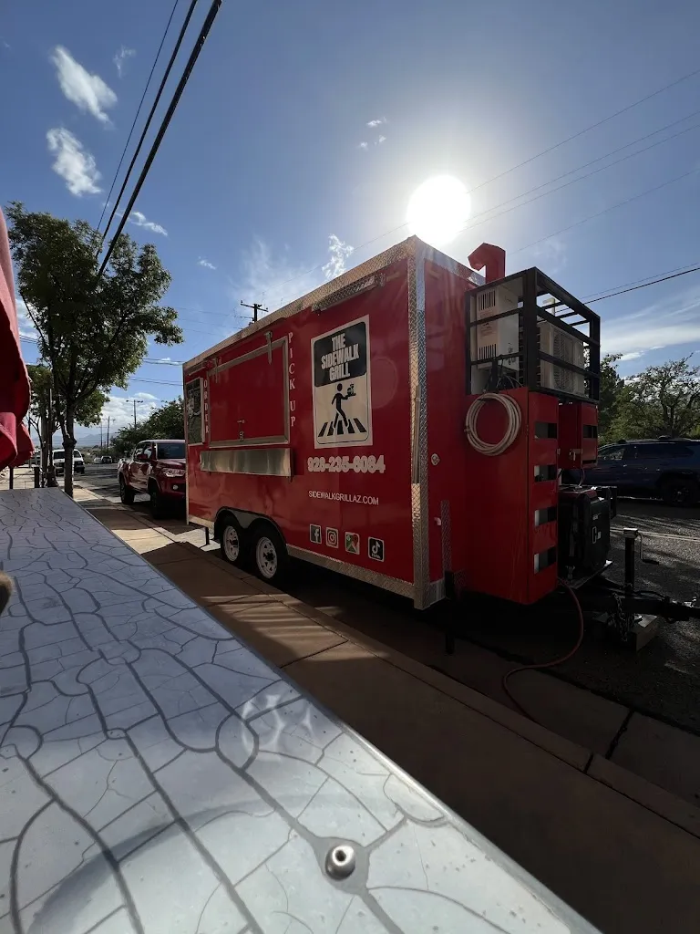 Sidewalk Grill_Clarkdale, AZ_slider_imagen_2