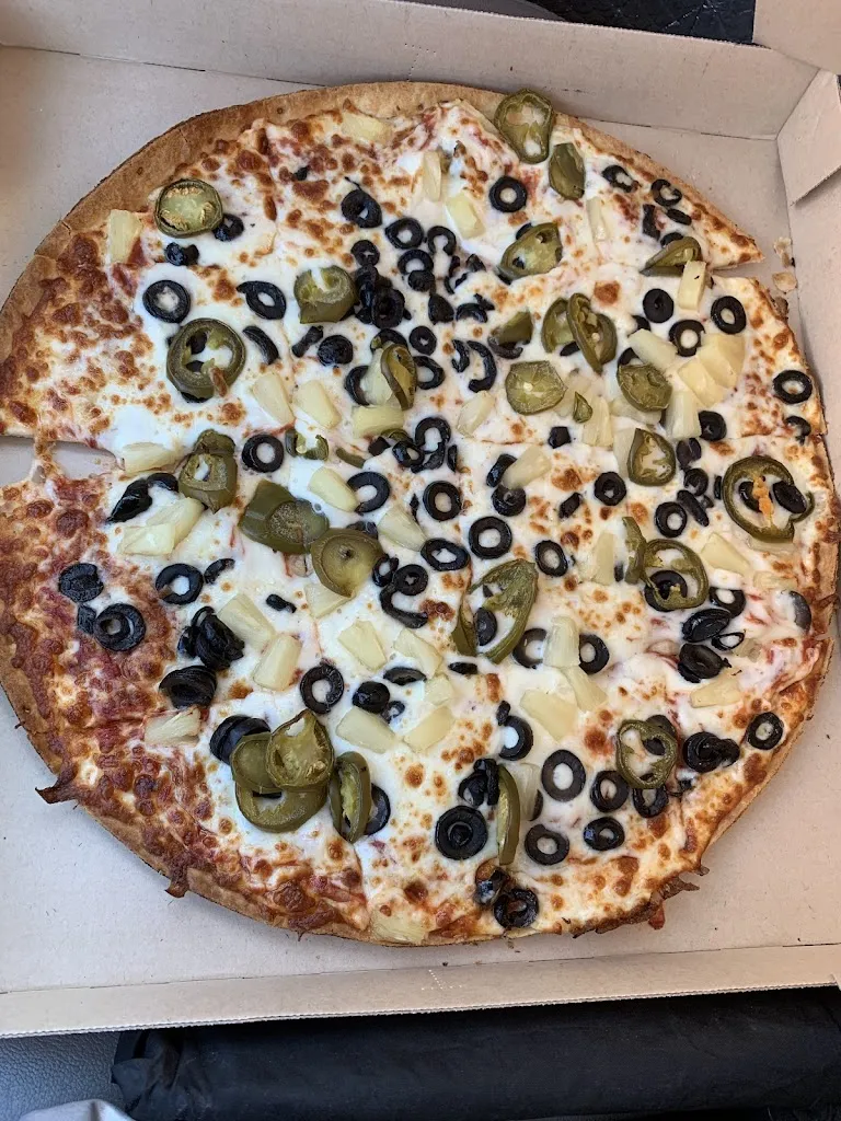 Tj_Little Caesars Pizza_Tuba City, AZ_review