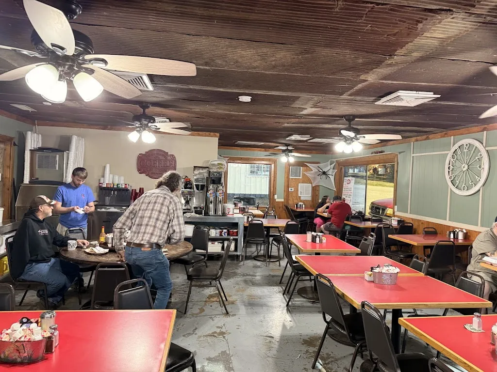 Triangle Cafe_Batesville, AR_slider_immagine_2