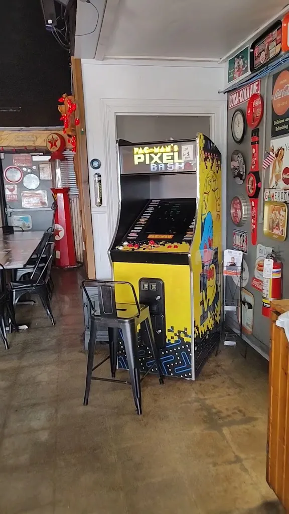Patrick's Burgers_Springdale, AR_slider_image_2