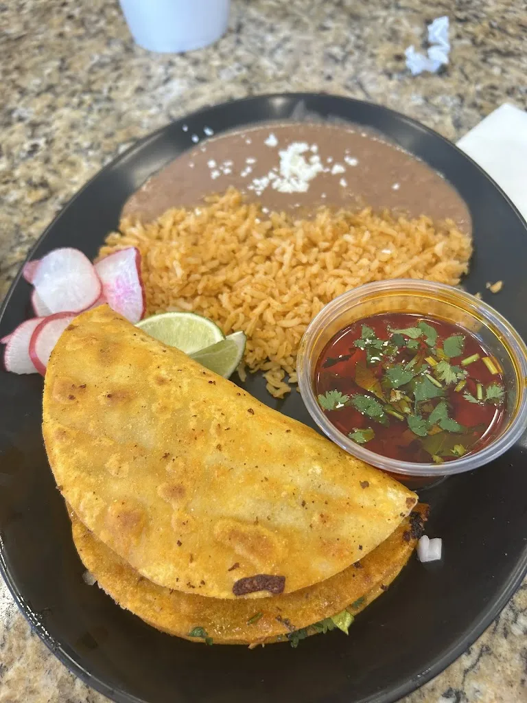 Natalie Perez_Boss Man Tacos Burritos & More_Springdale, AR_review