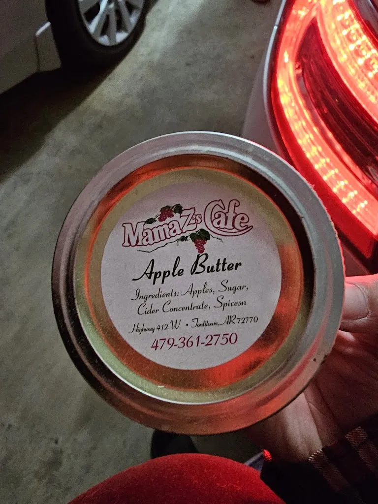 Kyla Brunetti_Mama Z's Cafe_Springdale, AR_review