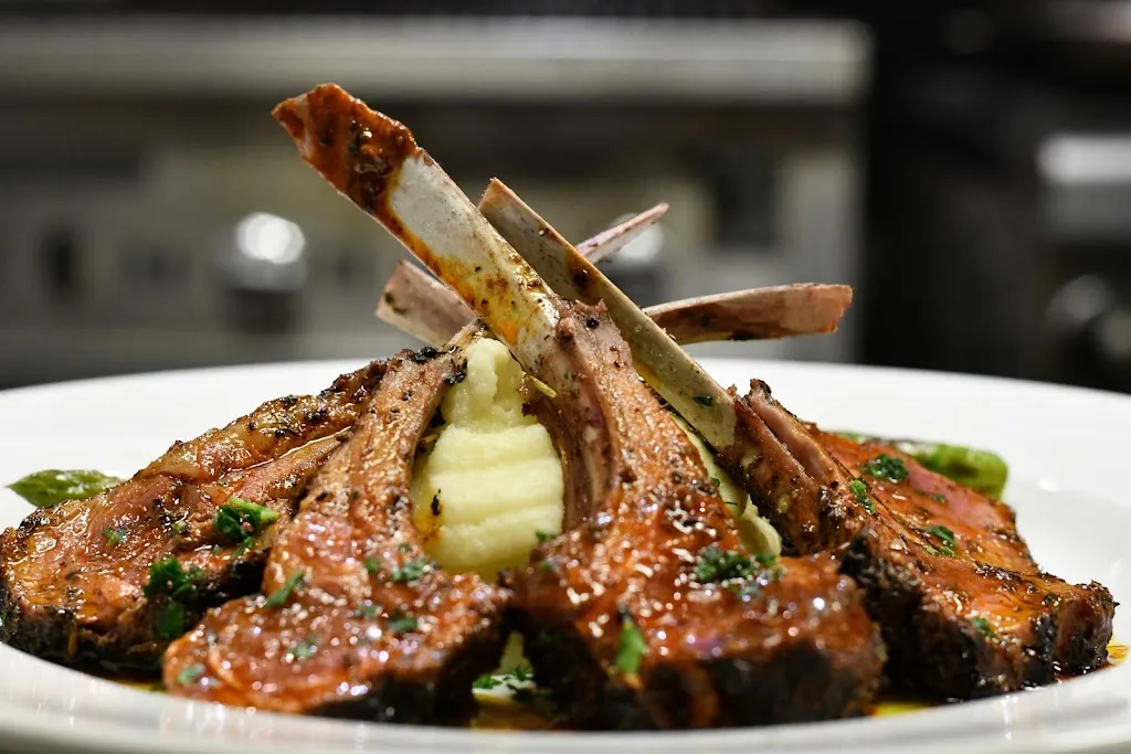 Plan B Restaurant_Sacramento, CA_slider_image_2