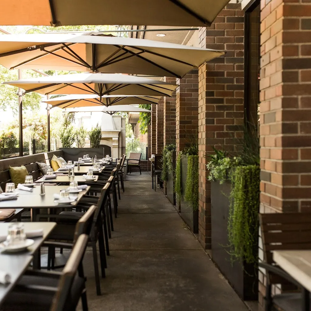 Zinfandel Grille restaurant in Sacramento, CA