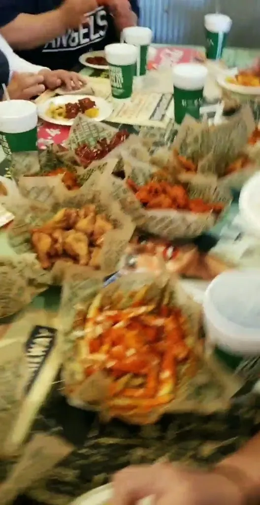 Wingstop_Bermuda Dunes, CA_slider_immagine_2