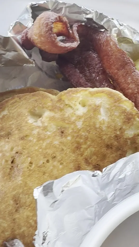 Dr. Sabrina M. Brown_B&I Eatery_St. Louis, MO_review