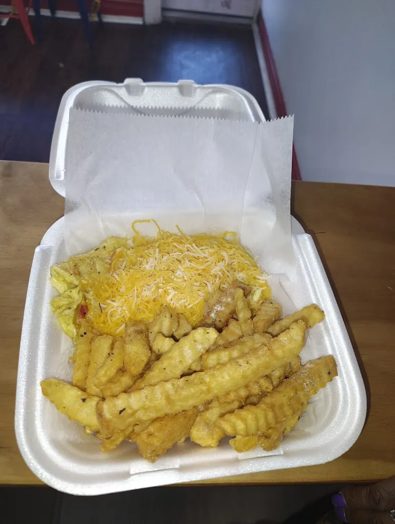 Tiny Burgers restaurant in St. Louis, MO