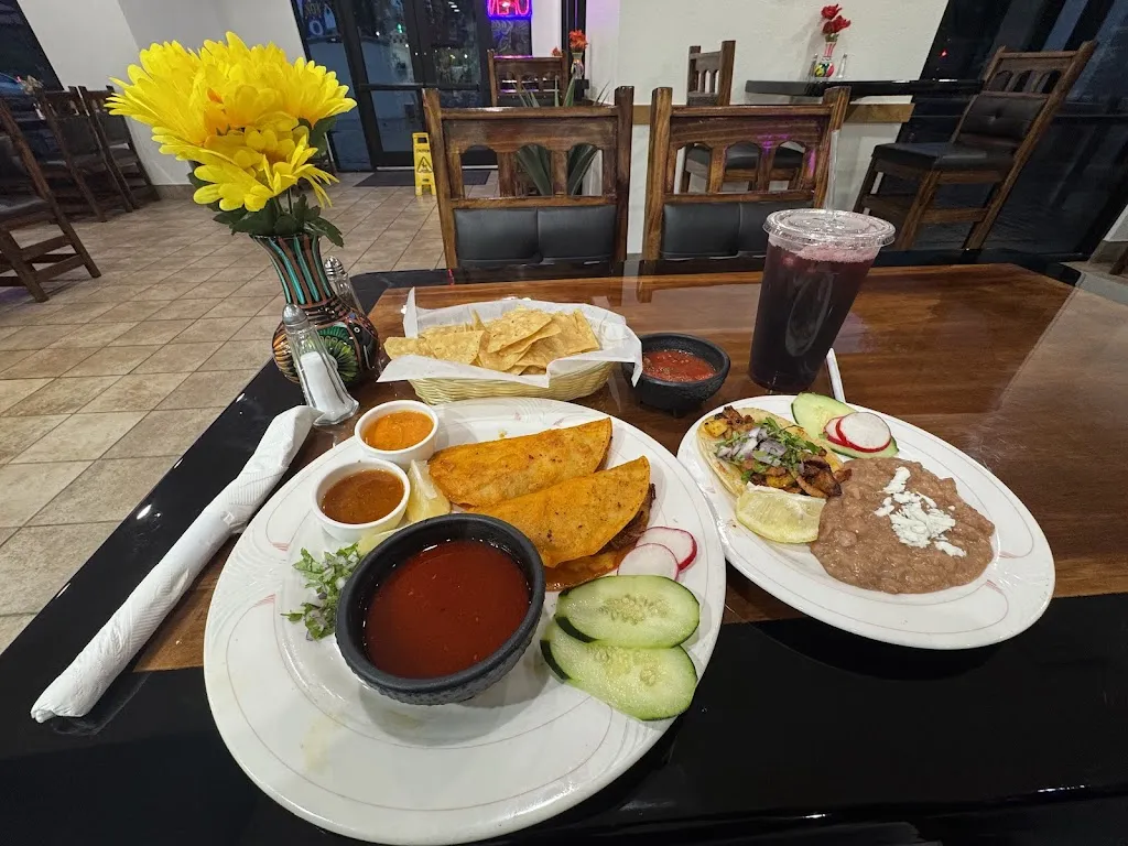 La Katrina Tacos and Beer restaurant in Newbury Park, CA