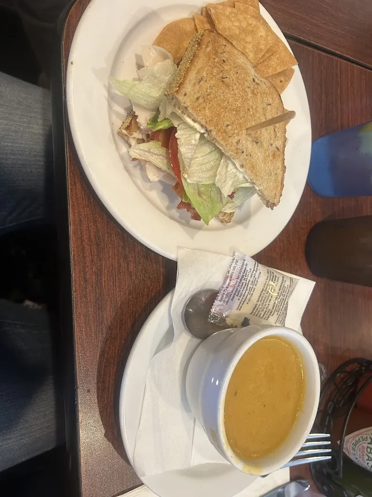 Justin Ortmayer_Lido Café and Bakery_Carmichael, CA_review