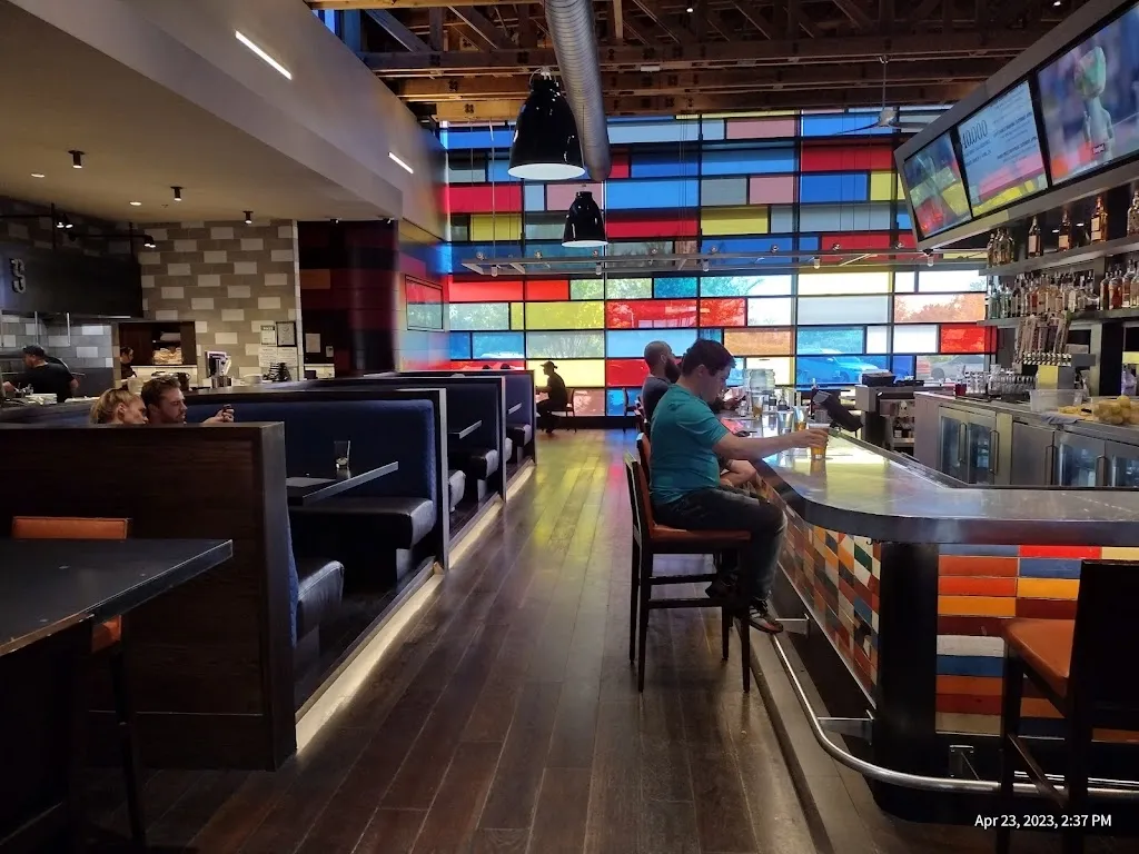 Sammy's Restaurant + Bar_Citrus Heights, CA_slider_image_2