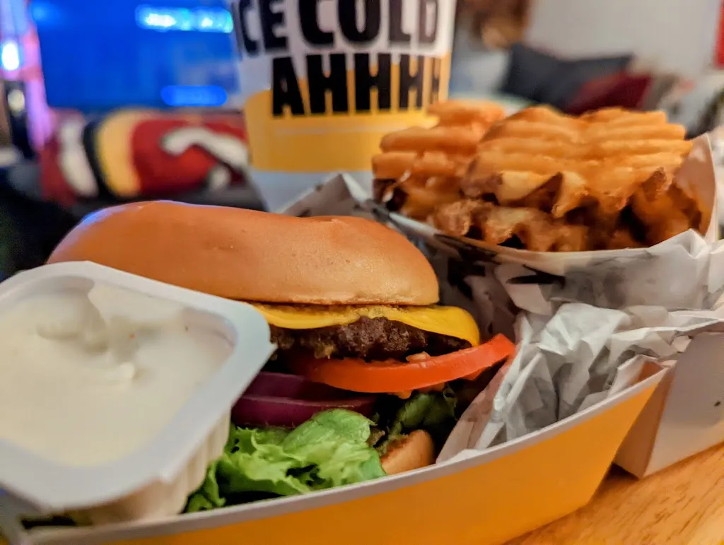 Carl’s Jr._Sacramento, CA_slider_image_3