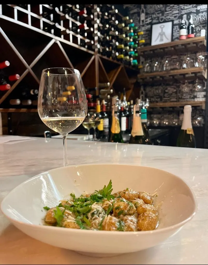 Bodega Biondi_Fair Oaks, CA_slider_image_2