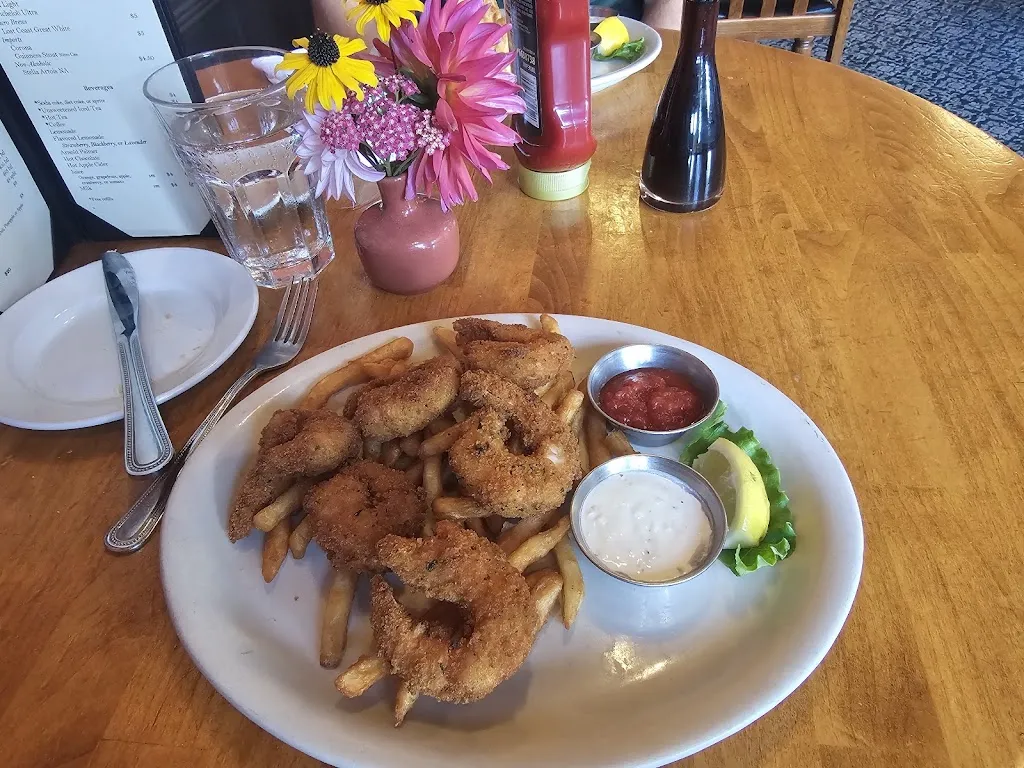 Joe Trimble_Café Waterfront_Eureka, CA_review