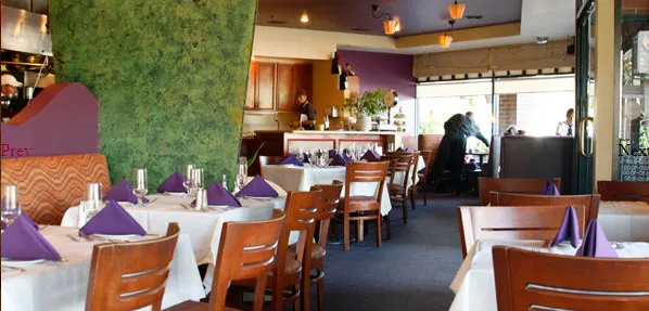 Zinfandel California Cuisine restaurant in Gold River, CA