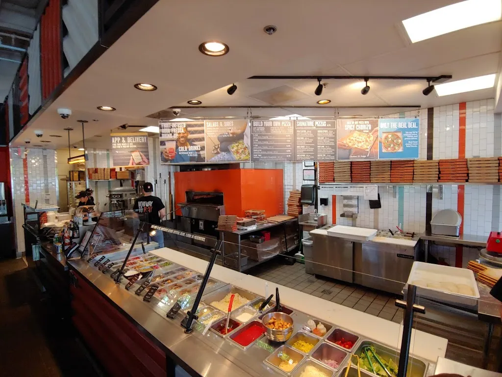 Blaze Pizza restaurant in Gold River, CA