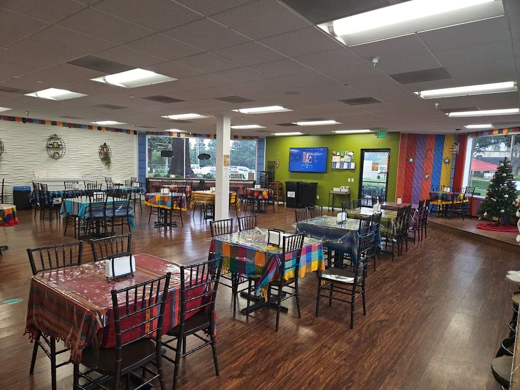 Martin’s Famous Street Tacos restaurant in Gold River, CA