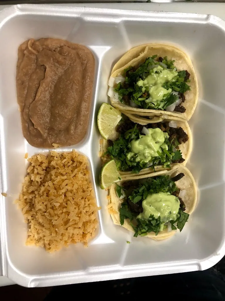 Martin’s Famous Street Tacos_Gold River, CA_slider_image_3