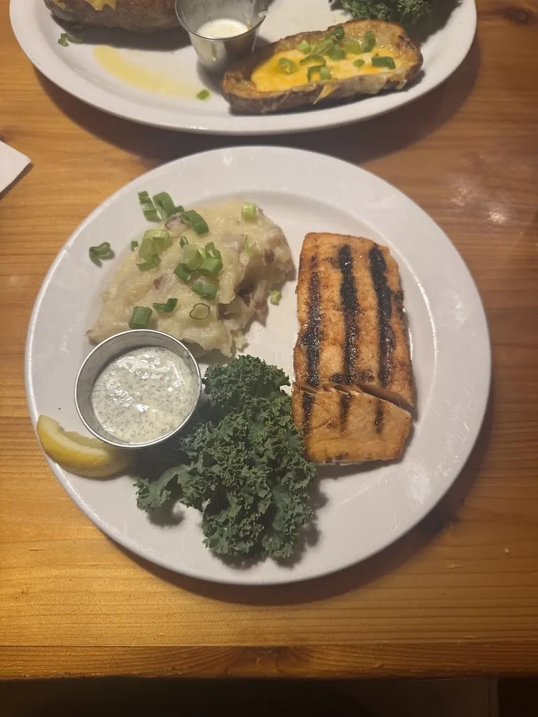 mandy harris_Cattlemens | Rancho Cordova_Rancho Cordova, CA_review