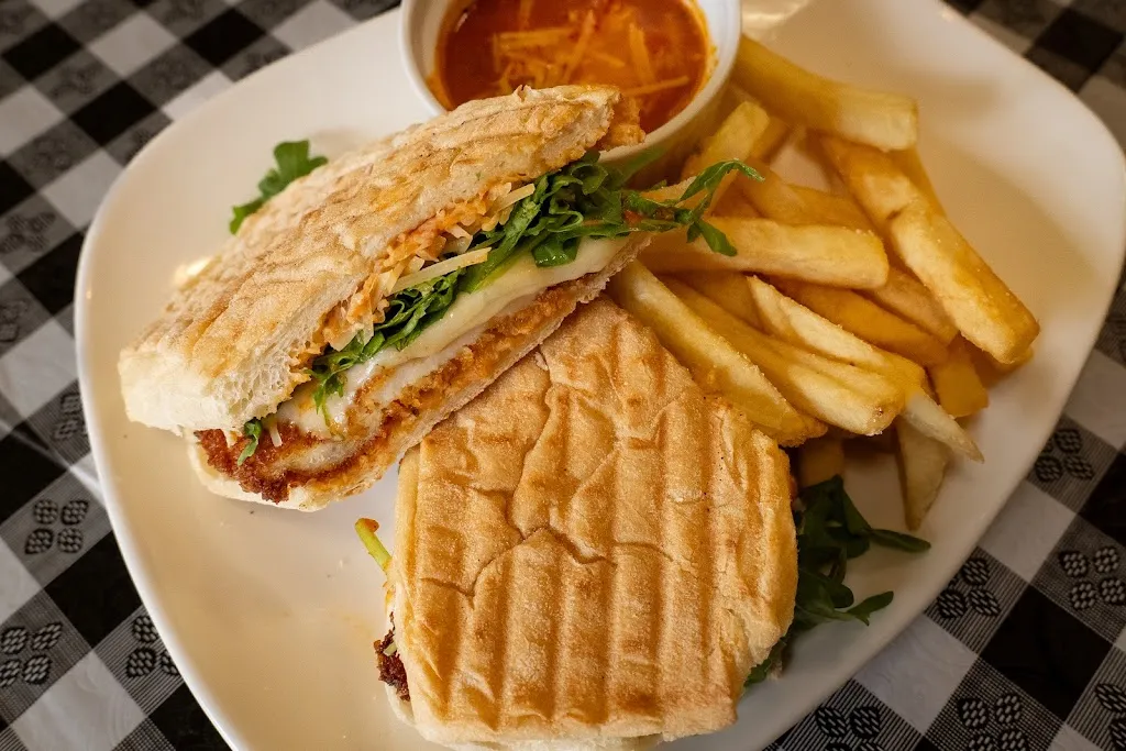 La Bodeguita Panino_Guerneville, CA_slider_imagen_2