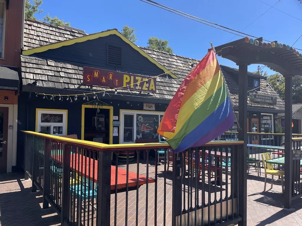 Daniel Kofman_Smart Pizza_Guerneville, CA_review
