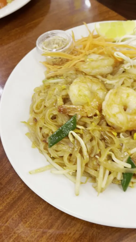 Lucky Thai Street Food_Hacienda Heights, CA_slider_imagen_2