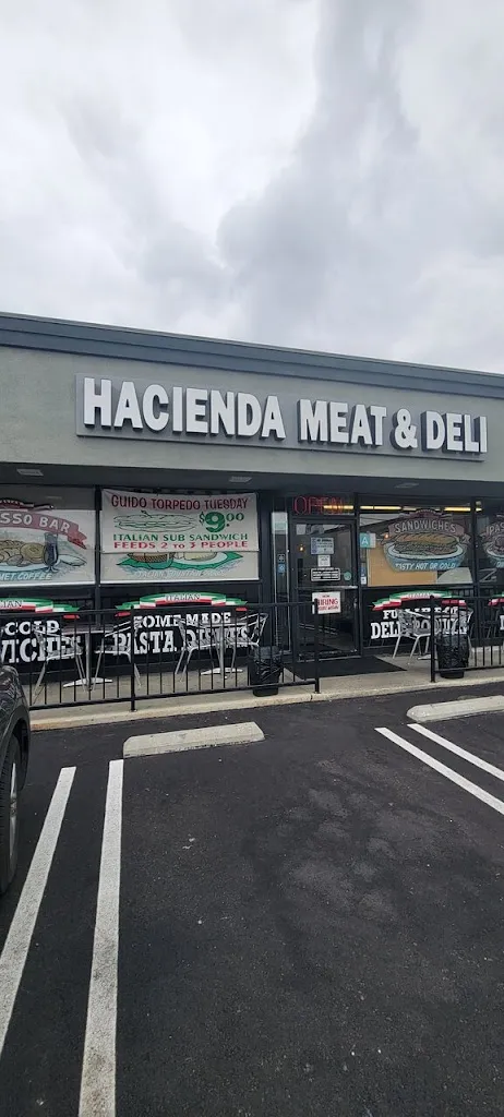Hacienda Village Meat & Italian Deli restaurante en Hacienda Heights, CA