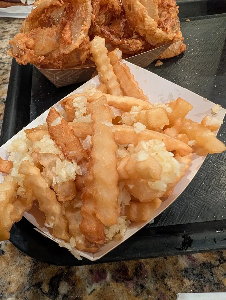 Gabrielle Will_Toni's 24 Hour Restaurant_Arcata, CA_review