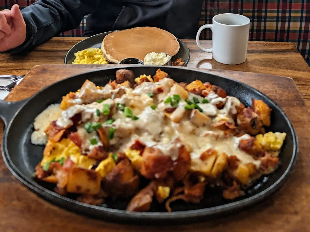 Joe's Green Barn Restaurant_McKinleyville, CA_slider_immagine_2