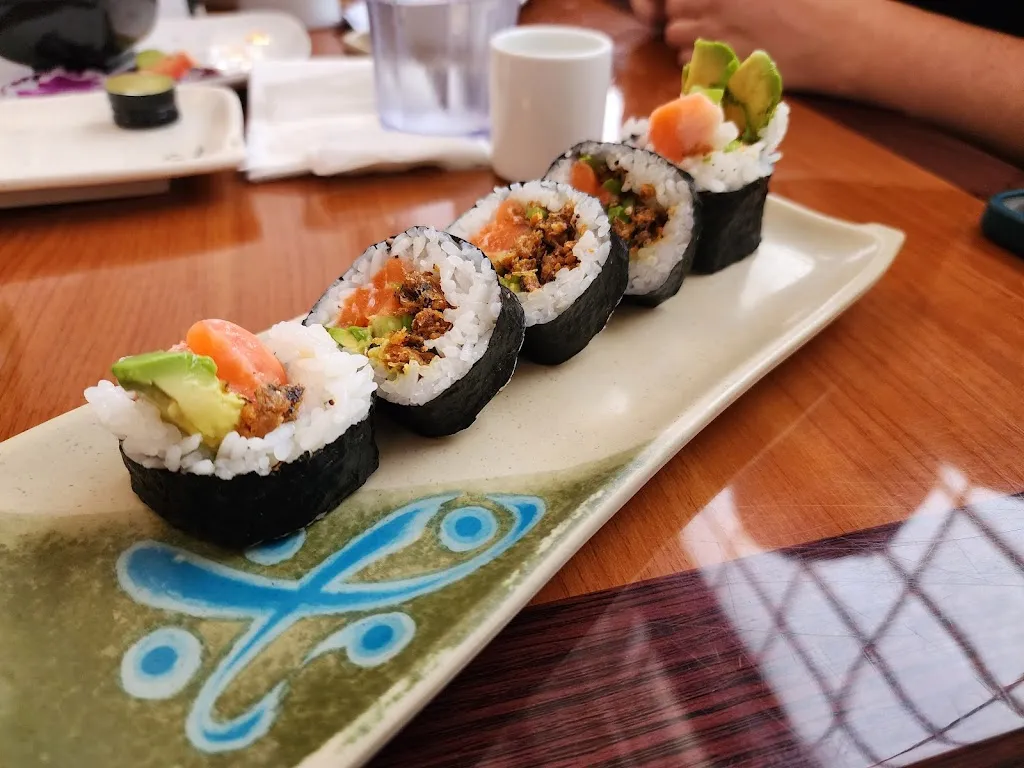 Tomo | Japanese Restaurant_Arcata, CA_slider_immagine_2