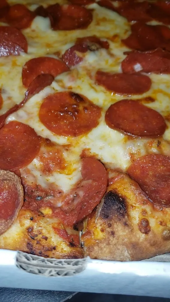 CAP’s Pizza and Tap House_Sacramento, CA_slider_image_2