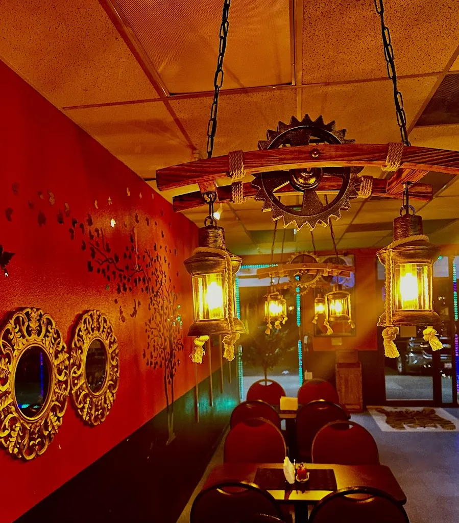 LYALLPUR GRILL restaurant in Sacramento, CA