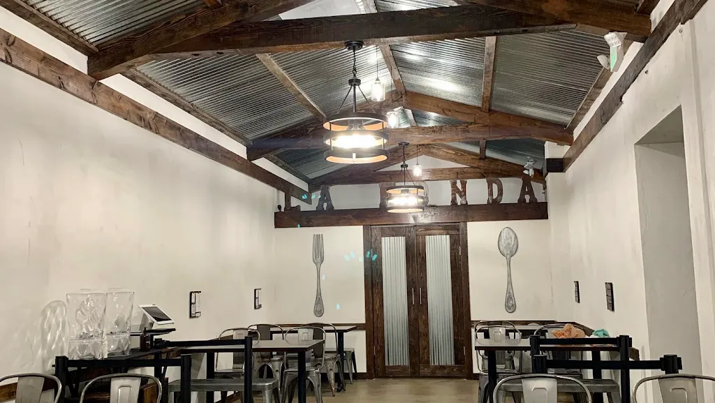La Fonda Of Inglewood Restaurant & Cafe restaurante en Inglewood, CA