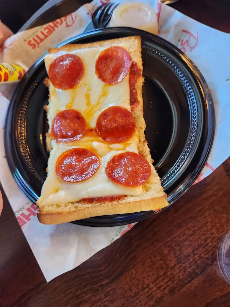 Nathan Lammers_Psghettis Pasta & Sandwiches_Valley Park, MO_review