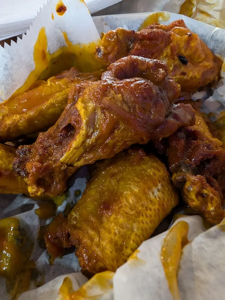 Lily Ross_T.J. Wings_Valley Park, MO_review