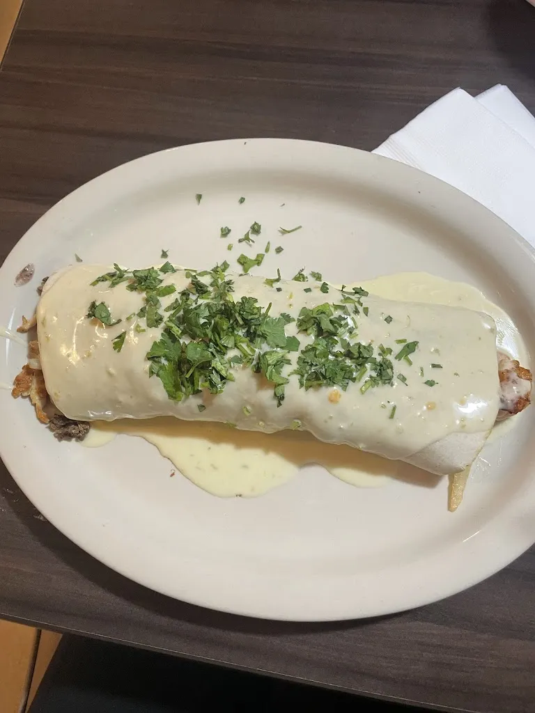 Hannah_El Nopal_Valley Park, MO_review