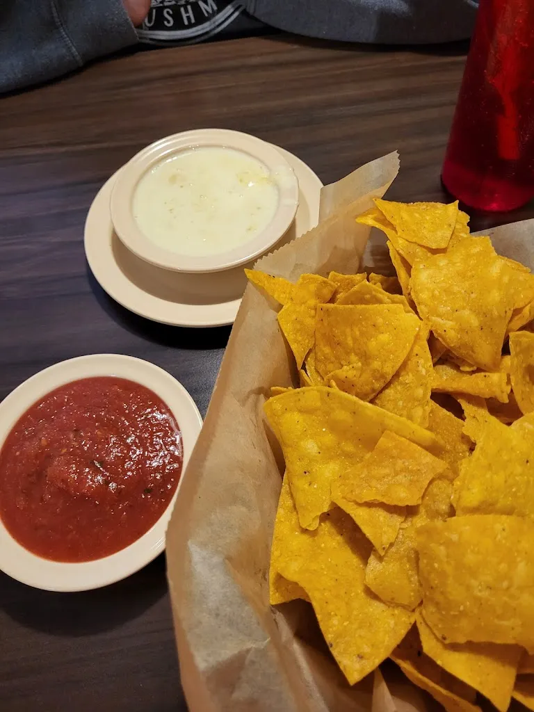 El Nopal_Valley Park, MO_slider_image_3