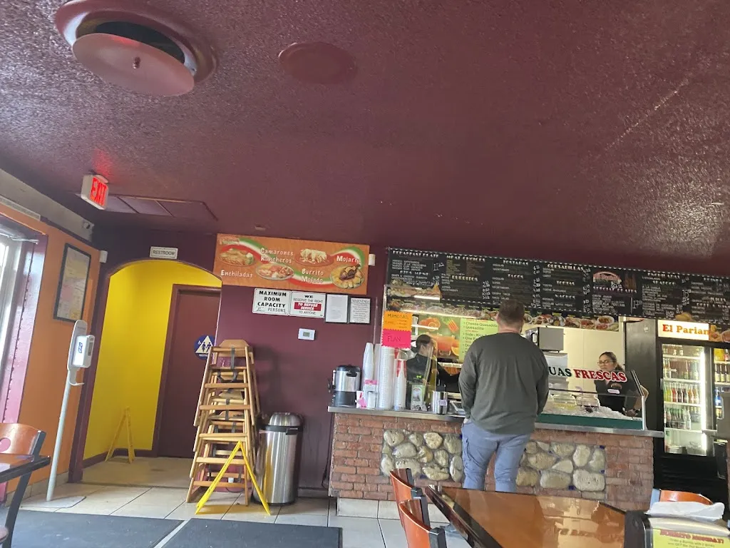 El Parian Taqueria restaurant in North Highlands, CA