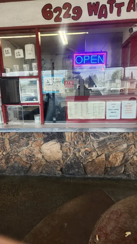 Space Cadet_Lou's Burgers_North Highlands, CA_review