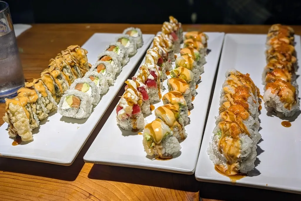 Blue Nami | Sushi & Sake House_Orangevale, CA_slider_image_3