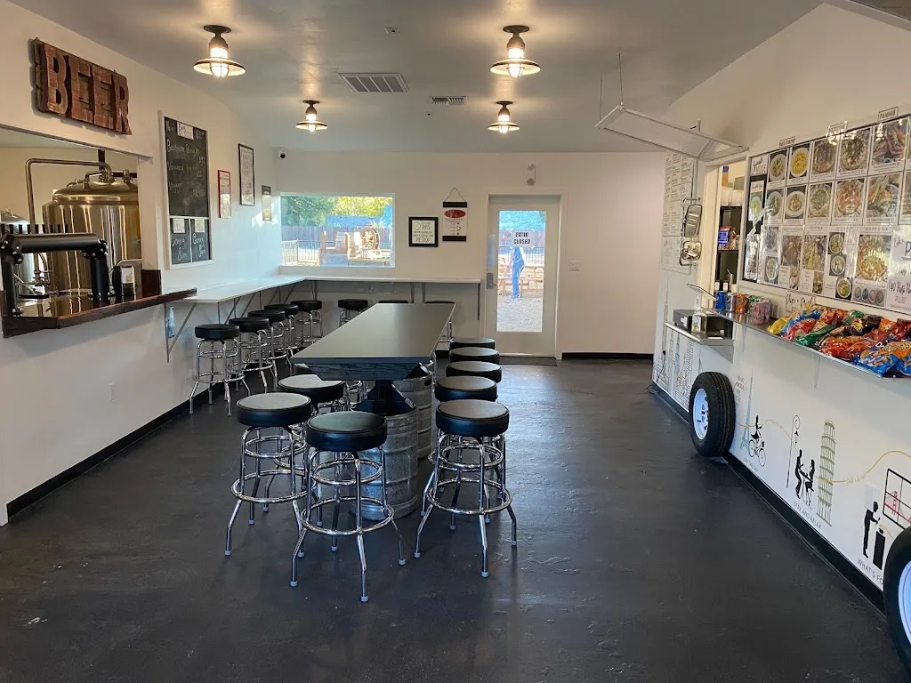 Mode Brewing + Kitchen restaurant in Orangevale, CA