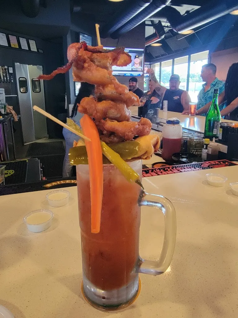 Lori Kavanagh_Tonno's Sports Bar & Grill_Orangevale, CA_review