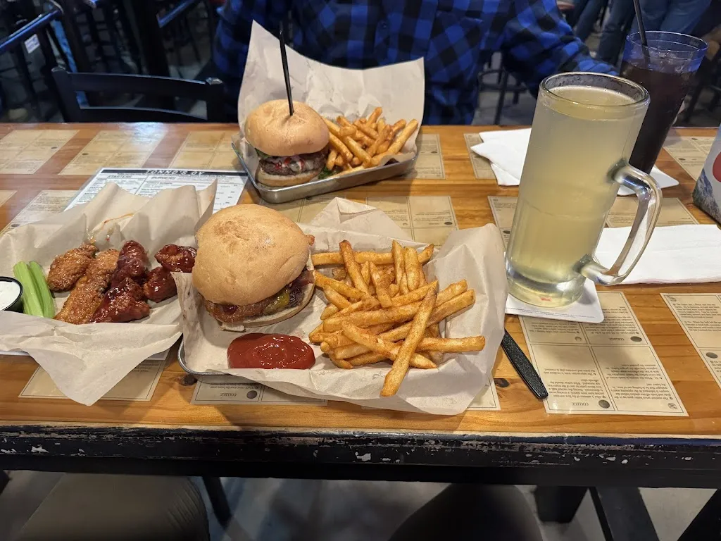 Pastrie_Tonno's Sports Bar & Grill_Orangevale, CA_review