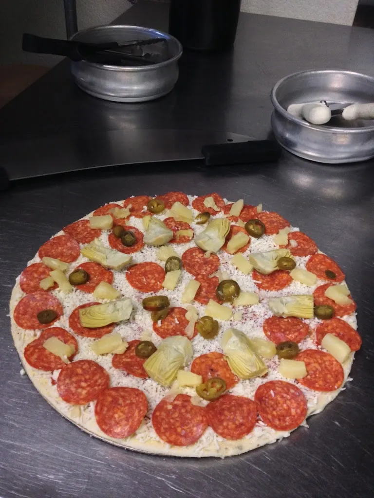 Strobelli's Pizza_Orangevale, CA_slider_image_3