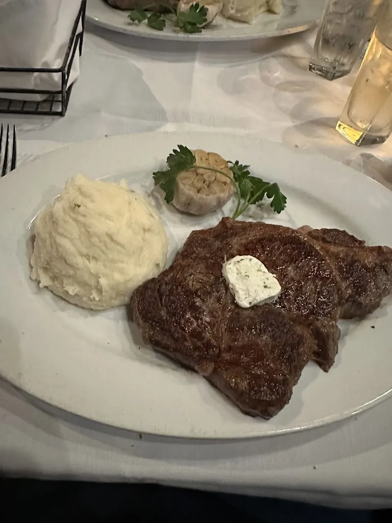 Michael Isaac_Sutter Street Steakhouse_Folsom, CA_review