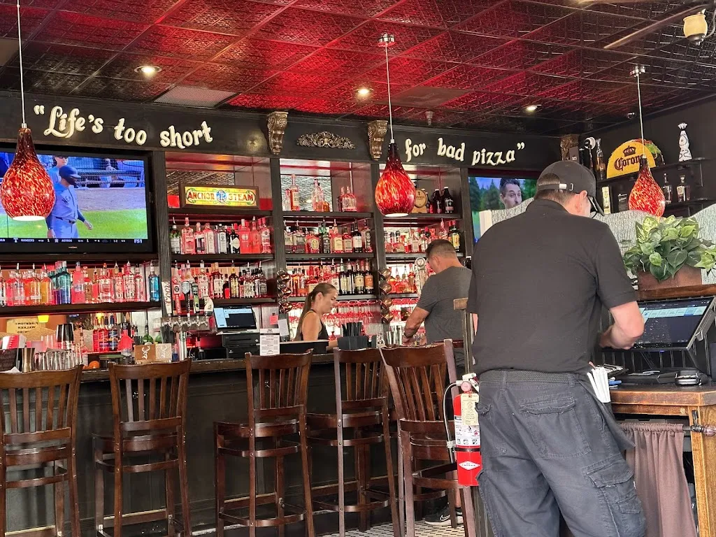 Frends Brewhouse - Folsom_Folsom, CA_slider_image_3