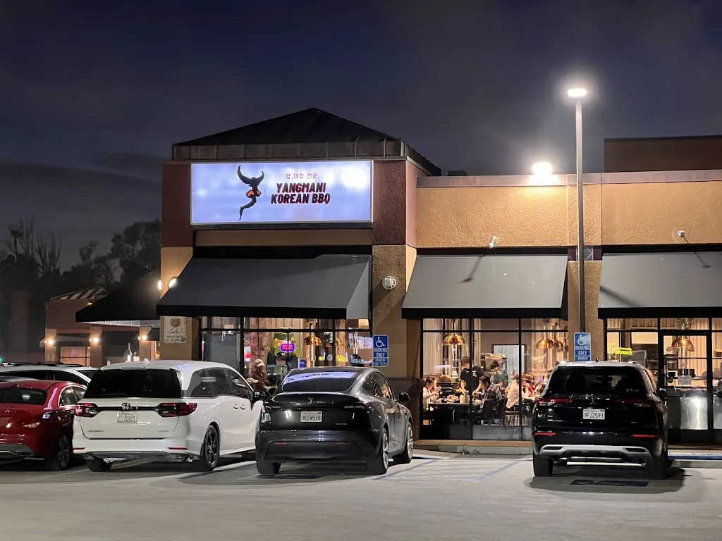 Yangmani K.BBQ Rowland Heights restaurante en Rowland Heights, CA