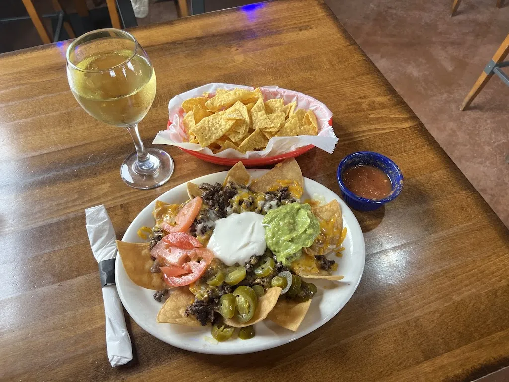 Los Tres Magueyes Cantina & Grill_Temple, TX_slider_image_3