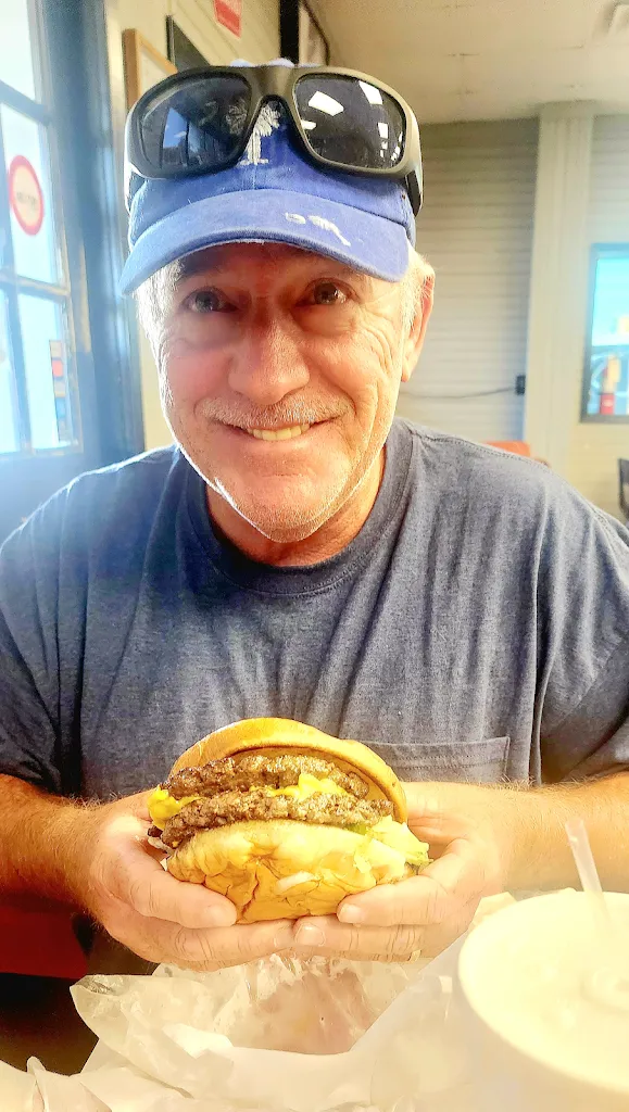 Kimberley Irwin_Wes's Burger Shack_Temple, TX_review