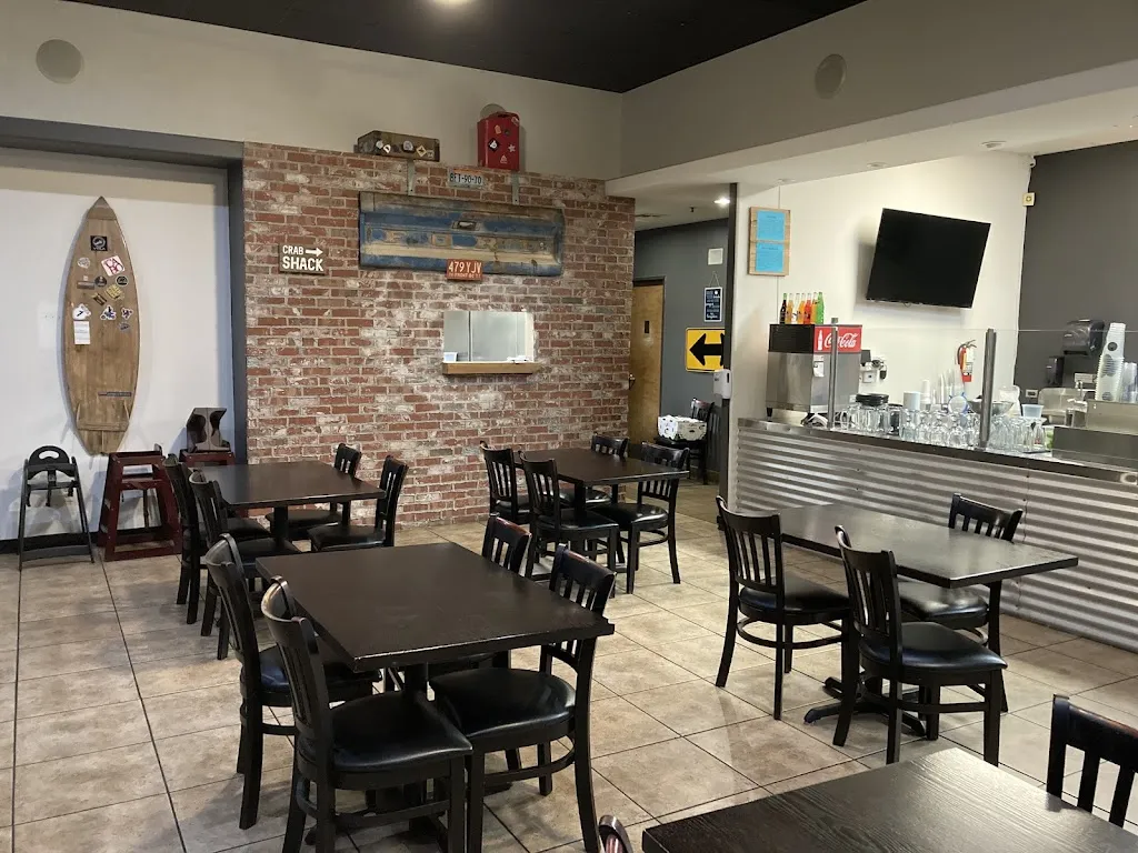 Baja Urban Seafood restaurante en La Puente, CA