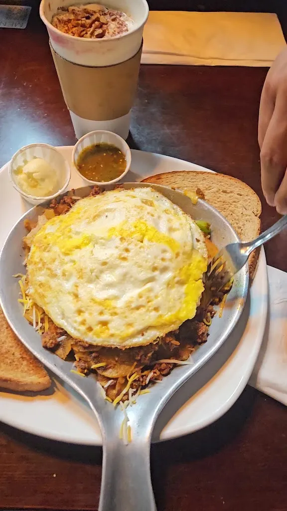 Caramelo Cafe_La Puente, CA_slider_imagen_2